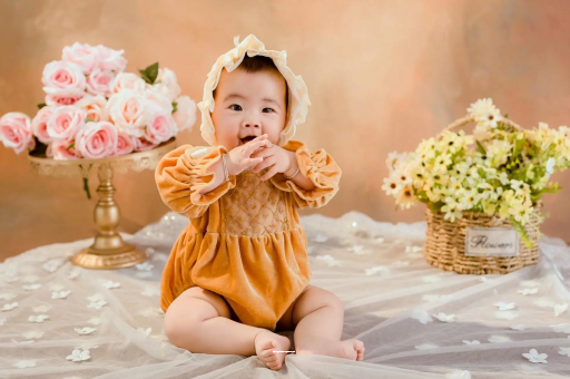 海丰四个月宝宝放屁很臭